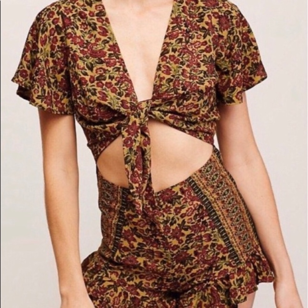 Free people Brand new front tie romper